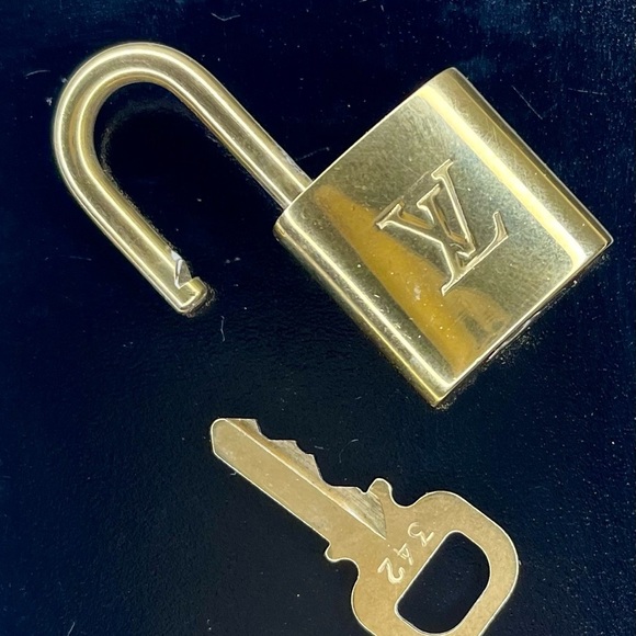 Louis Vuitton Gold Padlock with Key #342 - Picture 4 of 6